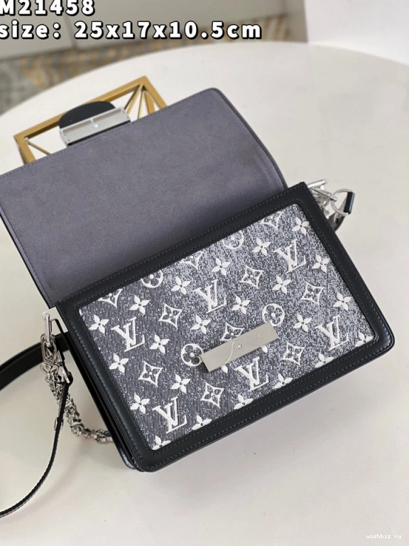 WIS MM VUITTON LOUIS DAUPHINE 0805
